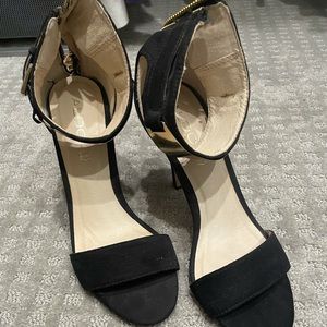 ALDO black and gold heels